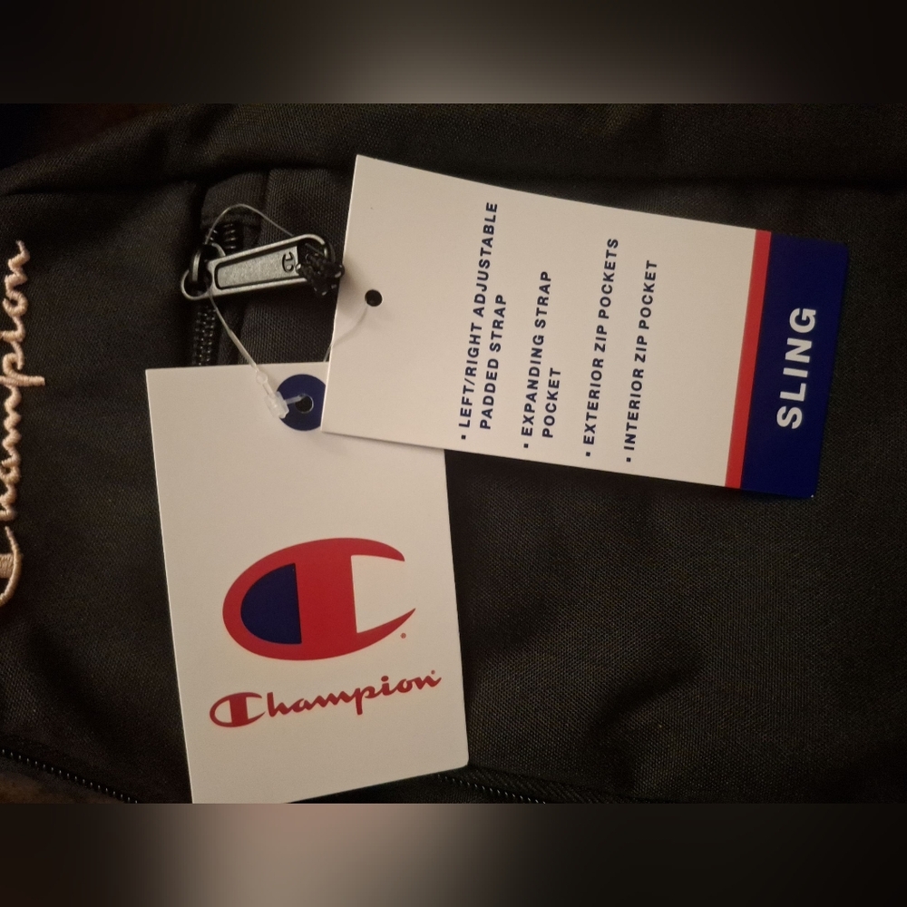 NWT Champion Black Sling Bag 🖤 - Picture 9 of 10